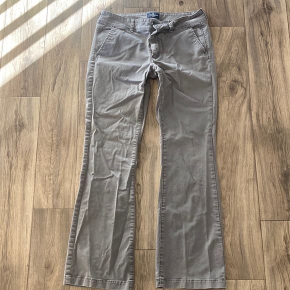 American Eagle Outfitters Pants - Ladies American Eagle Pants Size 10